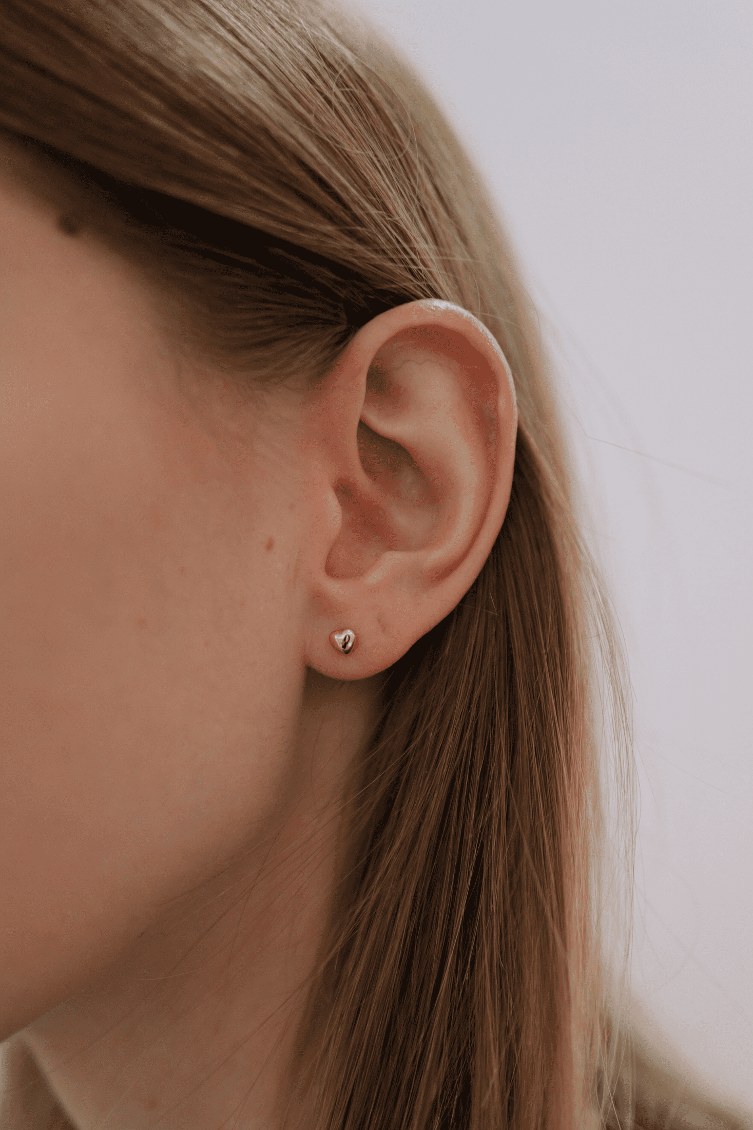 bubble heart stud boops-jewelry
