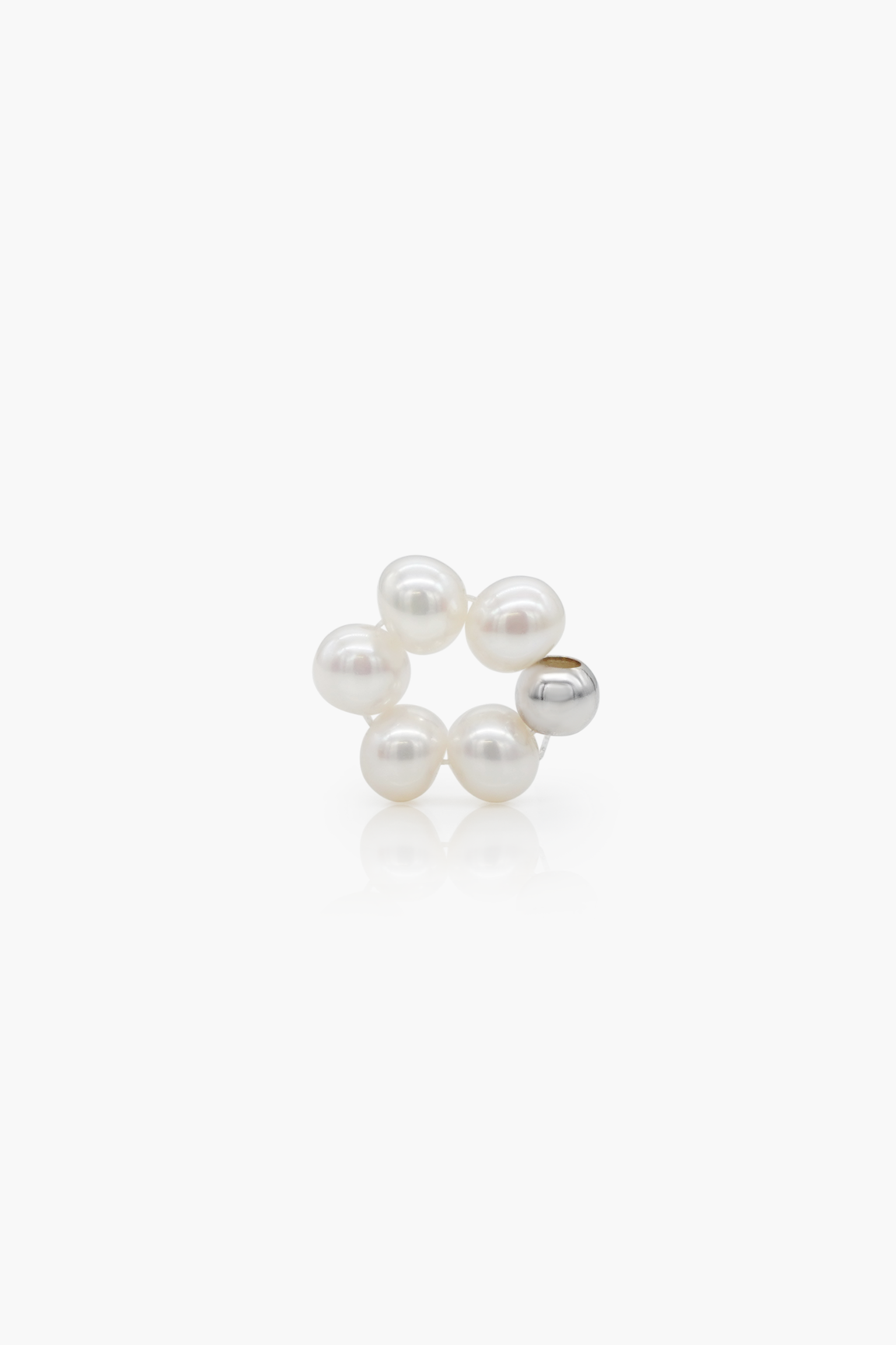 flower pearl charm - S boops-jewelry