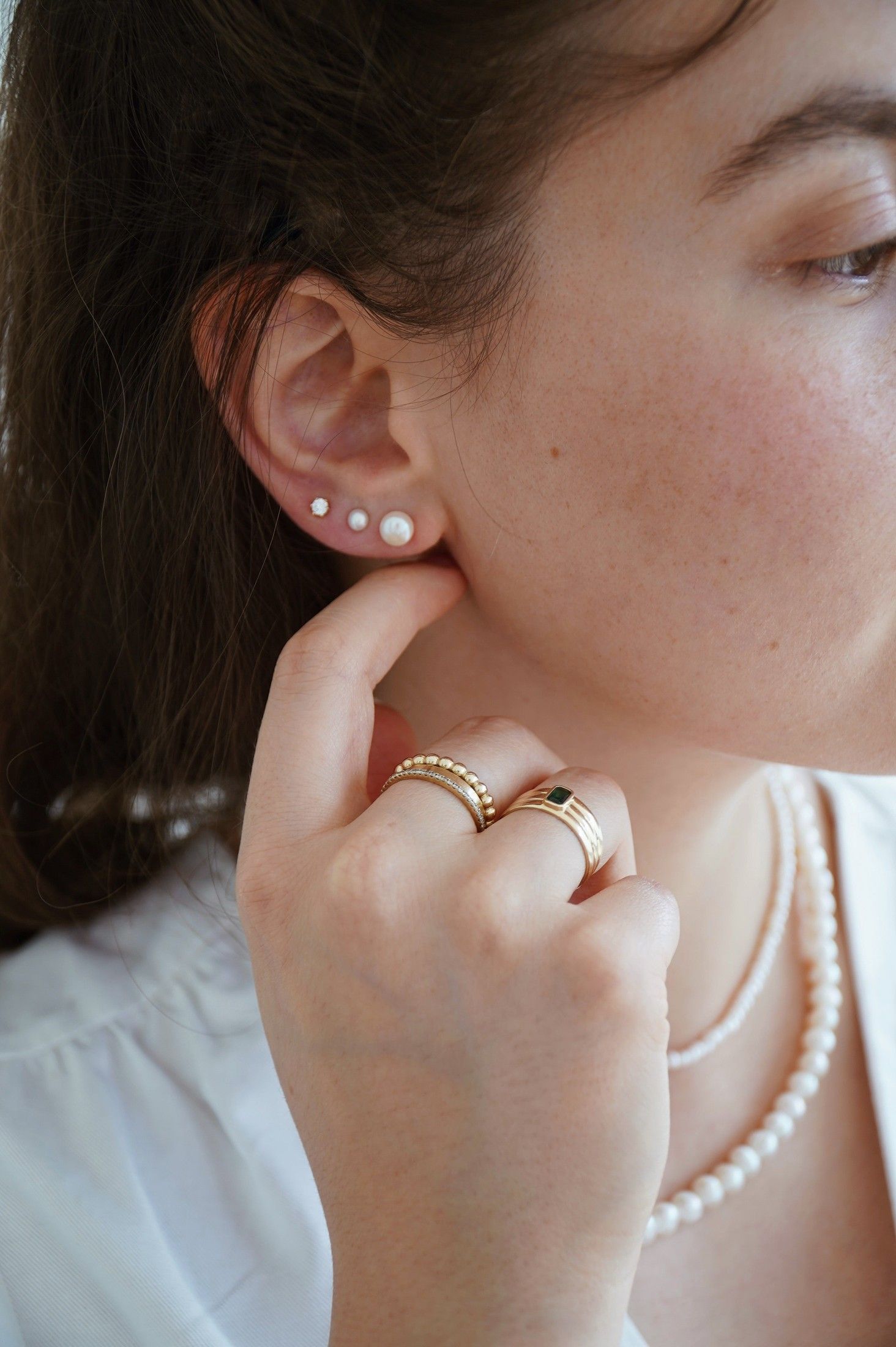 pearl studs boops-jewelry