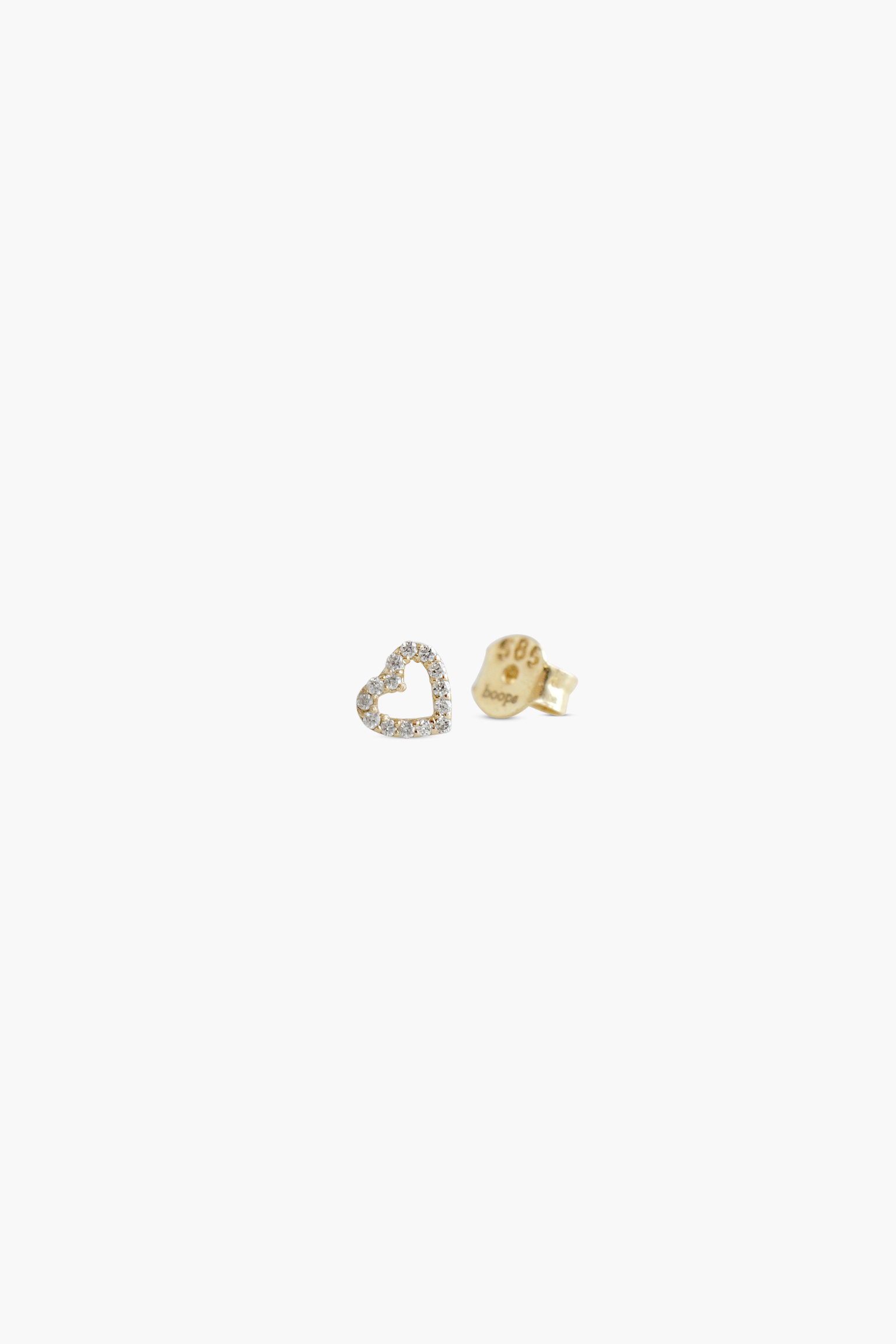 diamond heart stud boops-jewelry