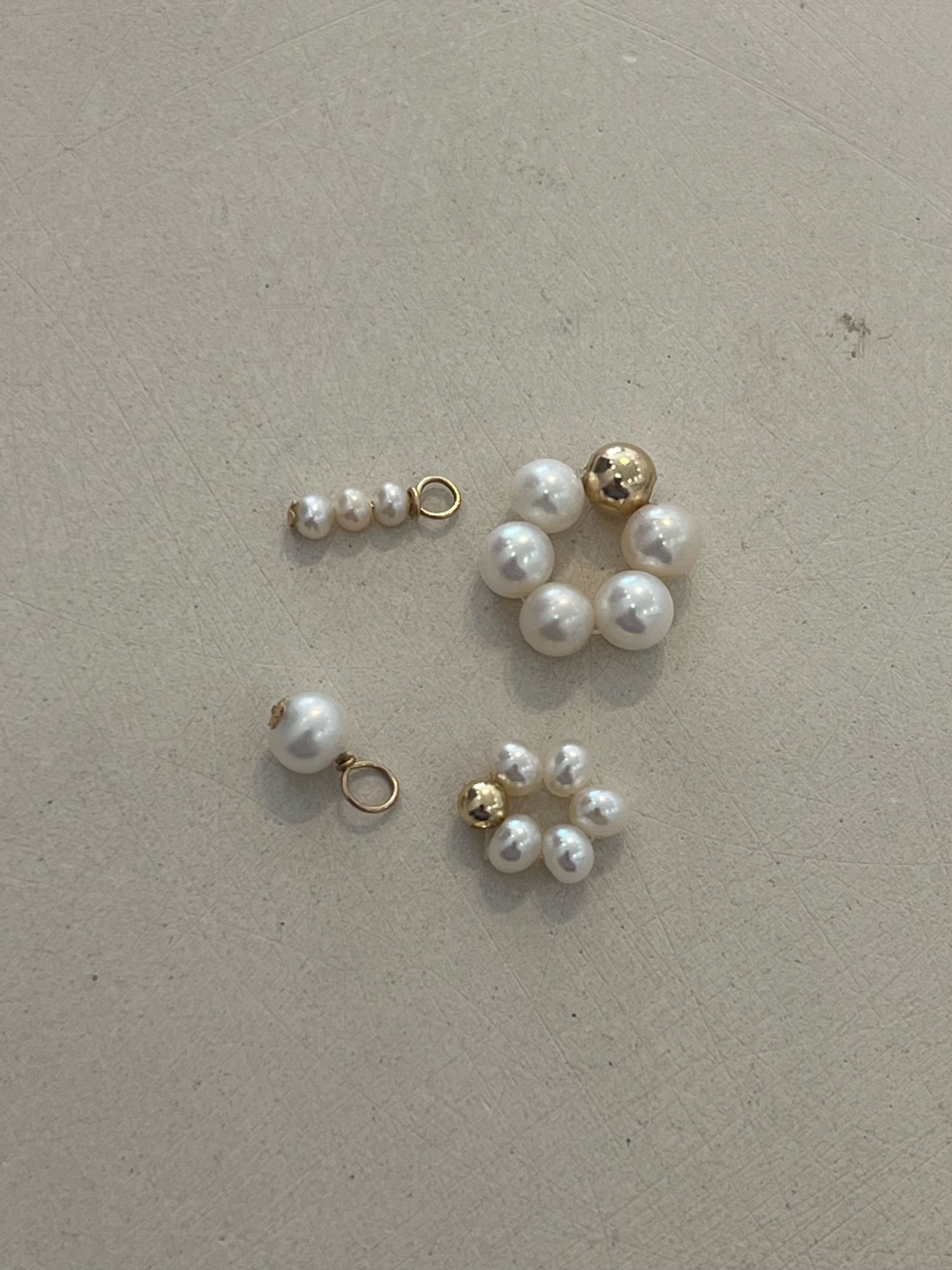 single pearl charm boops-jewelry